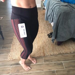NEW Cropped lululemon leggings